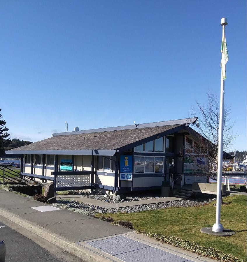 Port McNeill Haida Way Motor Inn المظهر الخارجي الصورة
